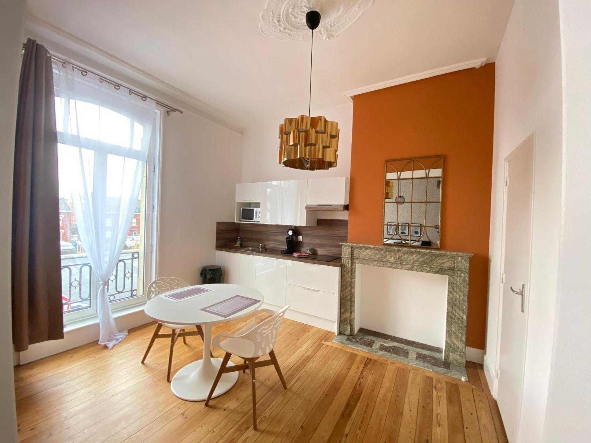 Residence Adam A Part Valenciennes Room photo